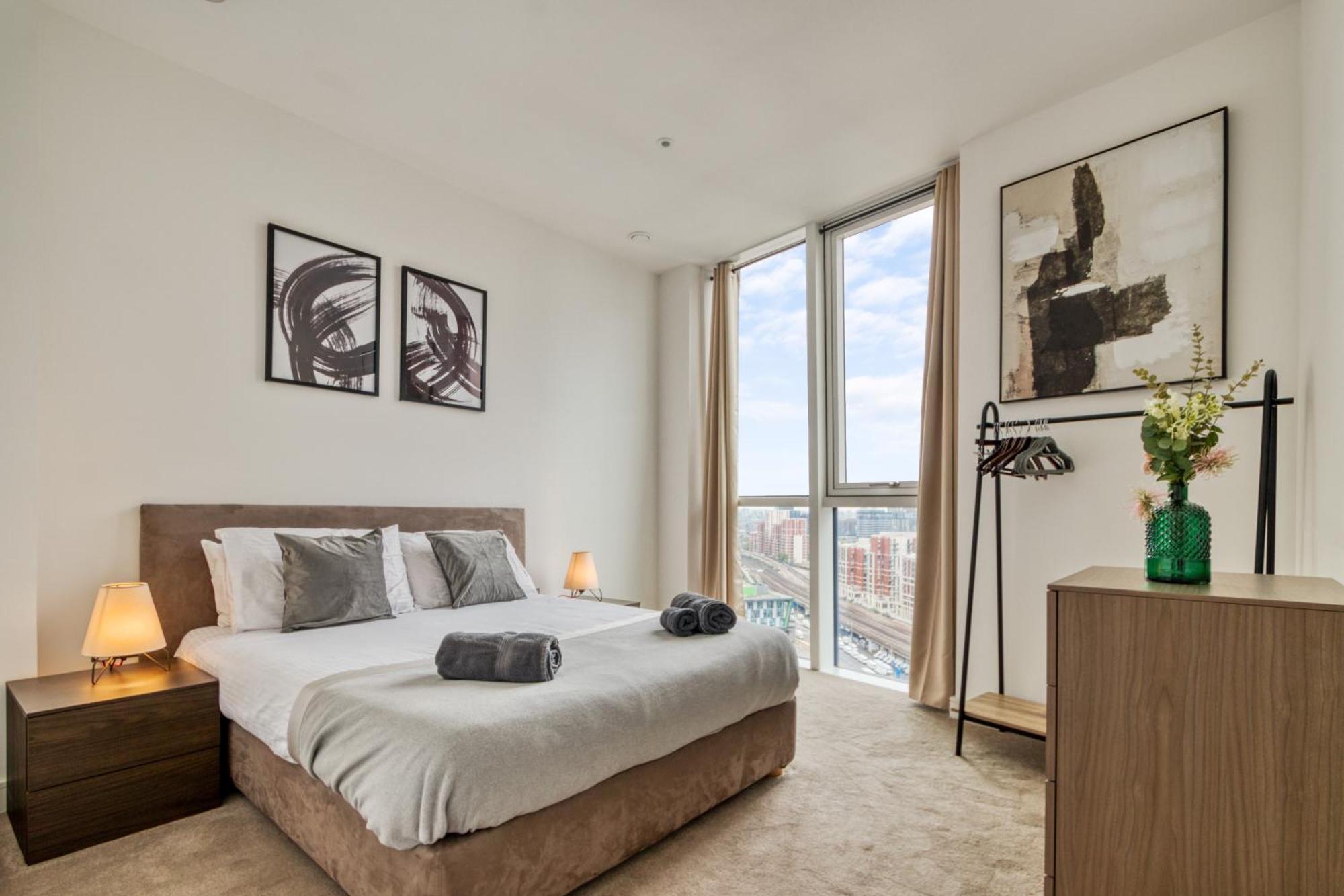 Apartamento Stunning 360º View Luxurious Penthouse Londres Exterior foto