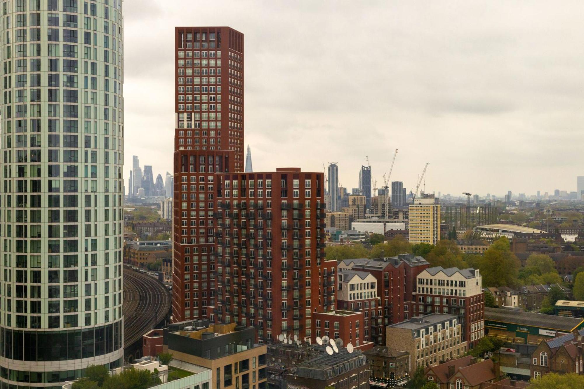 Apartamento Stunning 360º View Luxurious Penthouse Londres Exterior foto