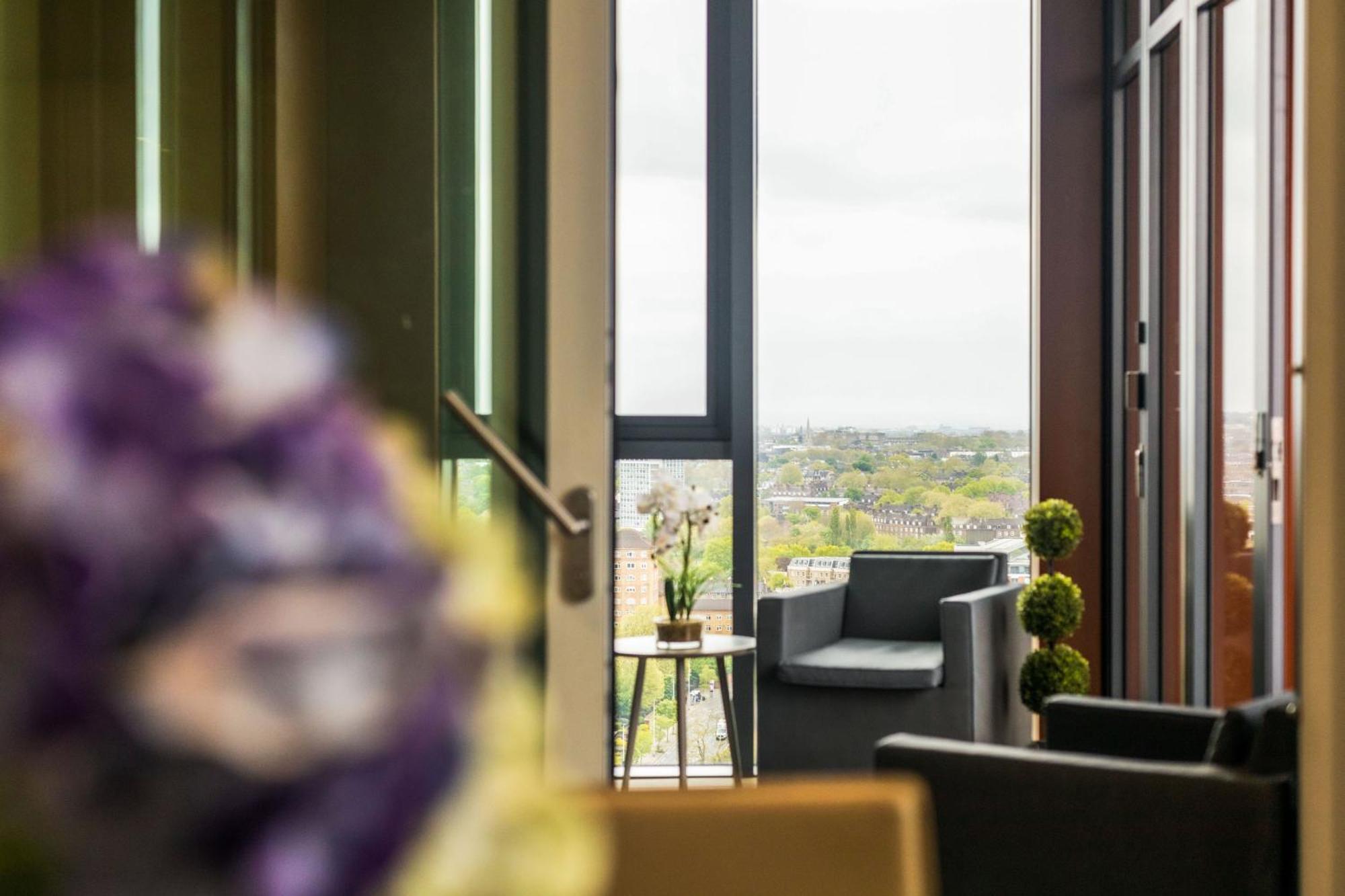 Apartamento Stunning 360º View Luxurious Penthouse Londres Exterior foto
